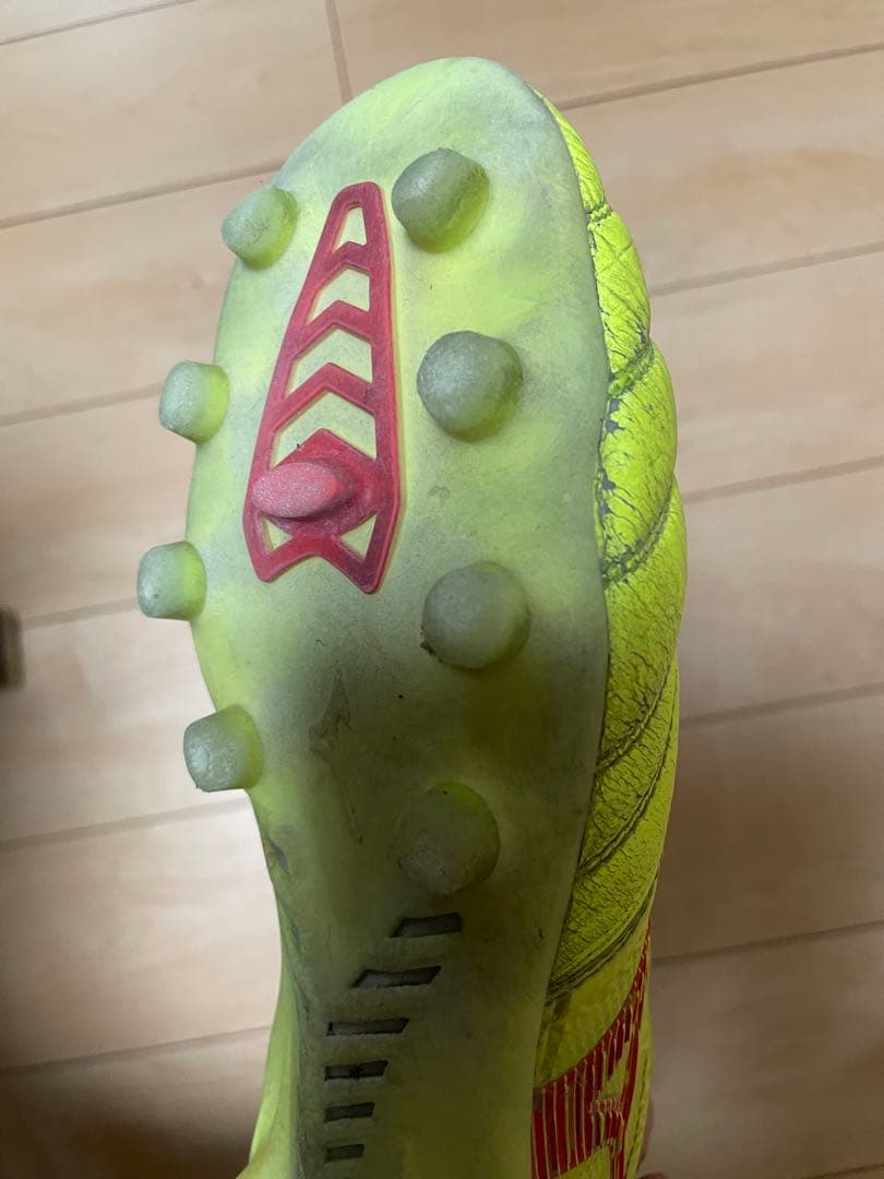 ミズノ　モレリアネオ4β JAPAN 25.5cm