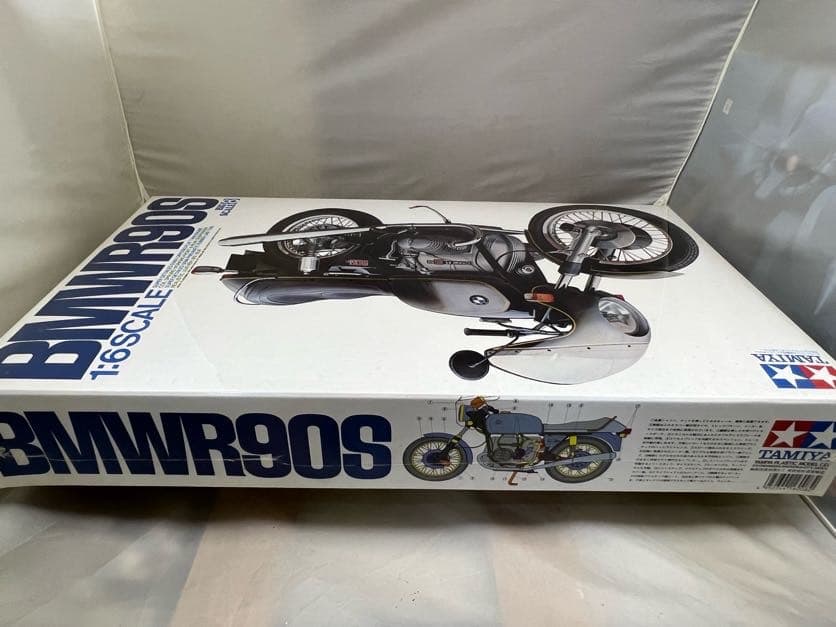 B.M.W.R90S  オートバイ 1/6