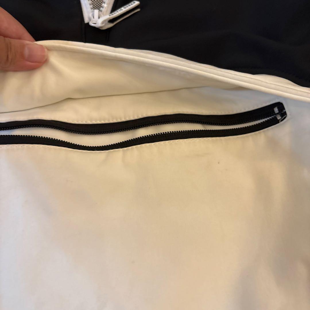 スノーボードウェア　セットアップ　上下　ブラック/ホワイト　男女兼用