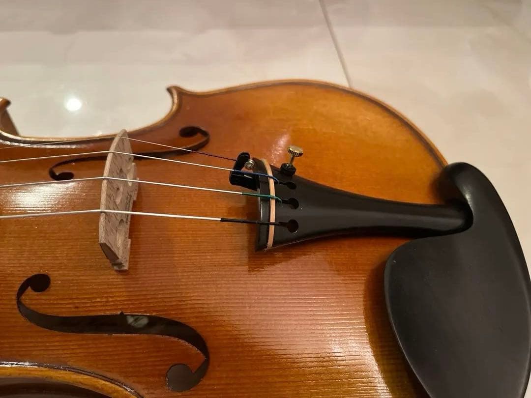 値下げしました　　レア【ＫＨ１７４】カールヘフナー４／４　バイオリン