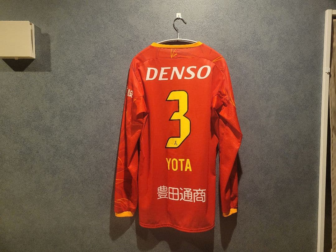 名古屋グランパス　ユニフォーム　長袖