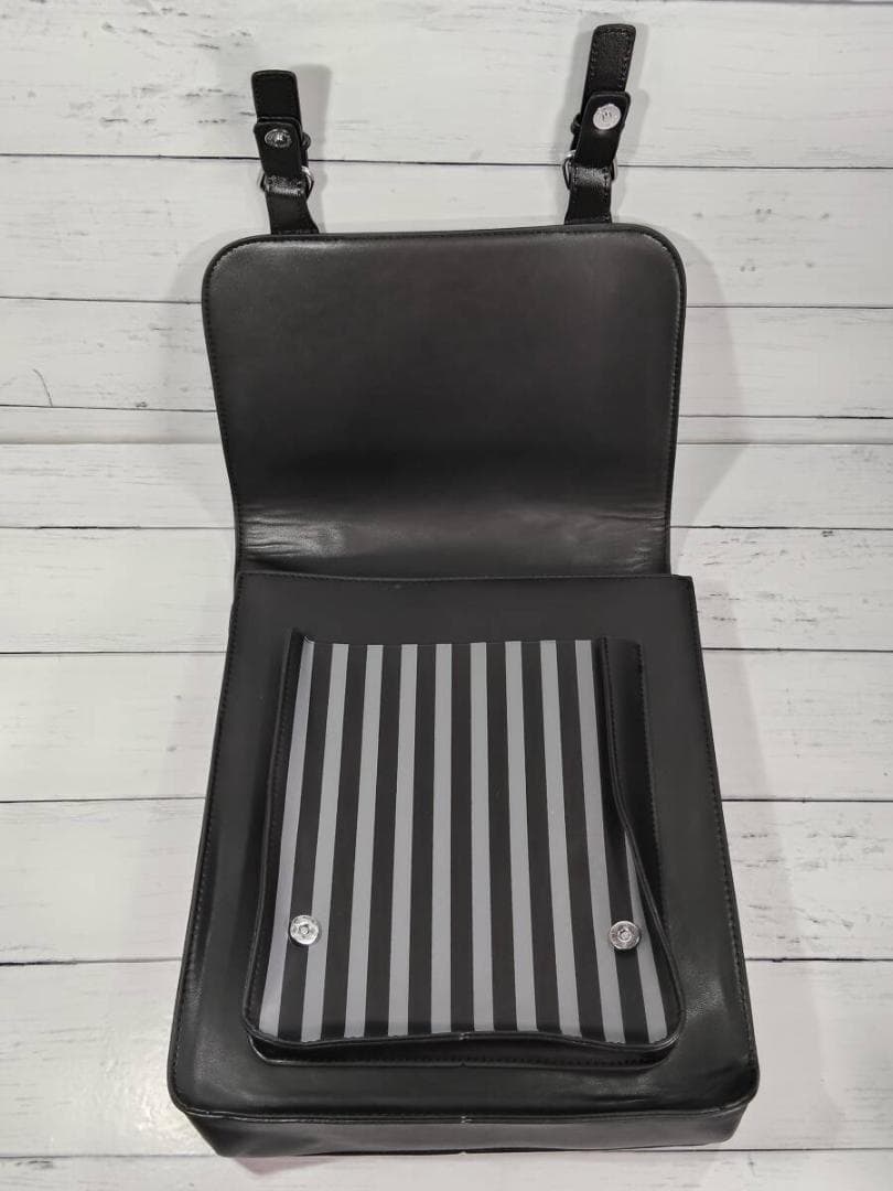 「ネヴァーモア学園　ウェンズデー/アダムス・ファミリー　鞄」jo-db