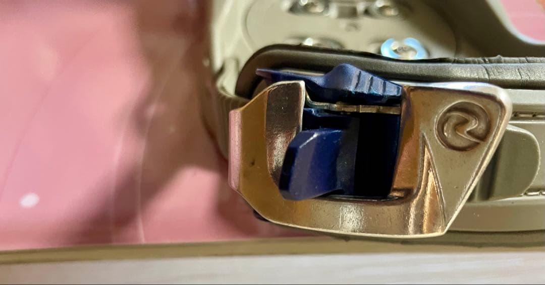 X-GAMES スノーボード板 146cm ビンディング付き エッジにサビあり