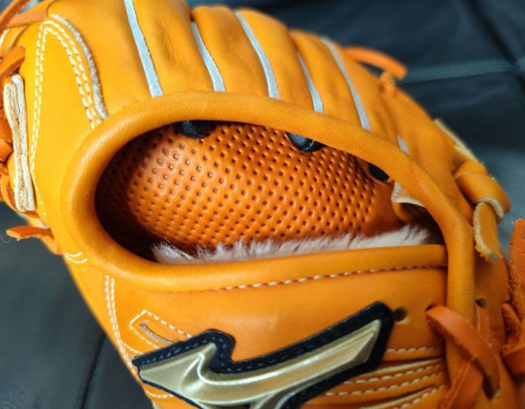 Mizuno GlobalEliteRG 少年軟式グローブ 左利き オレンジ