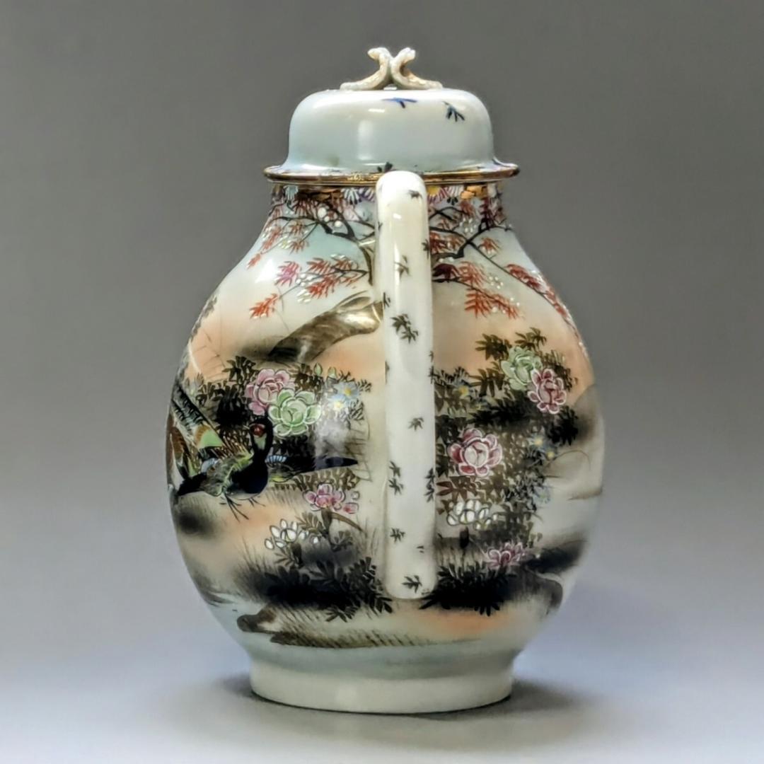 オールドニッポン ポット　花鳥図　白釉盛上　花摘み・フラワーハンドル　超細密画