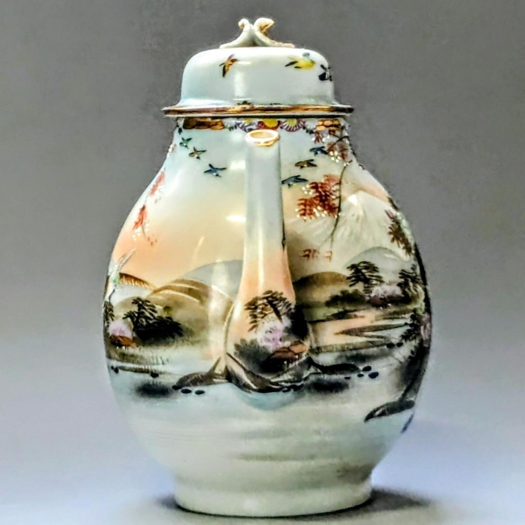 オールドニッポン ポット　花鳥図　白釉盛上　花摘み・フラワーハンドル　超細密画