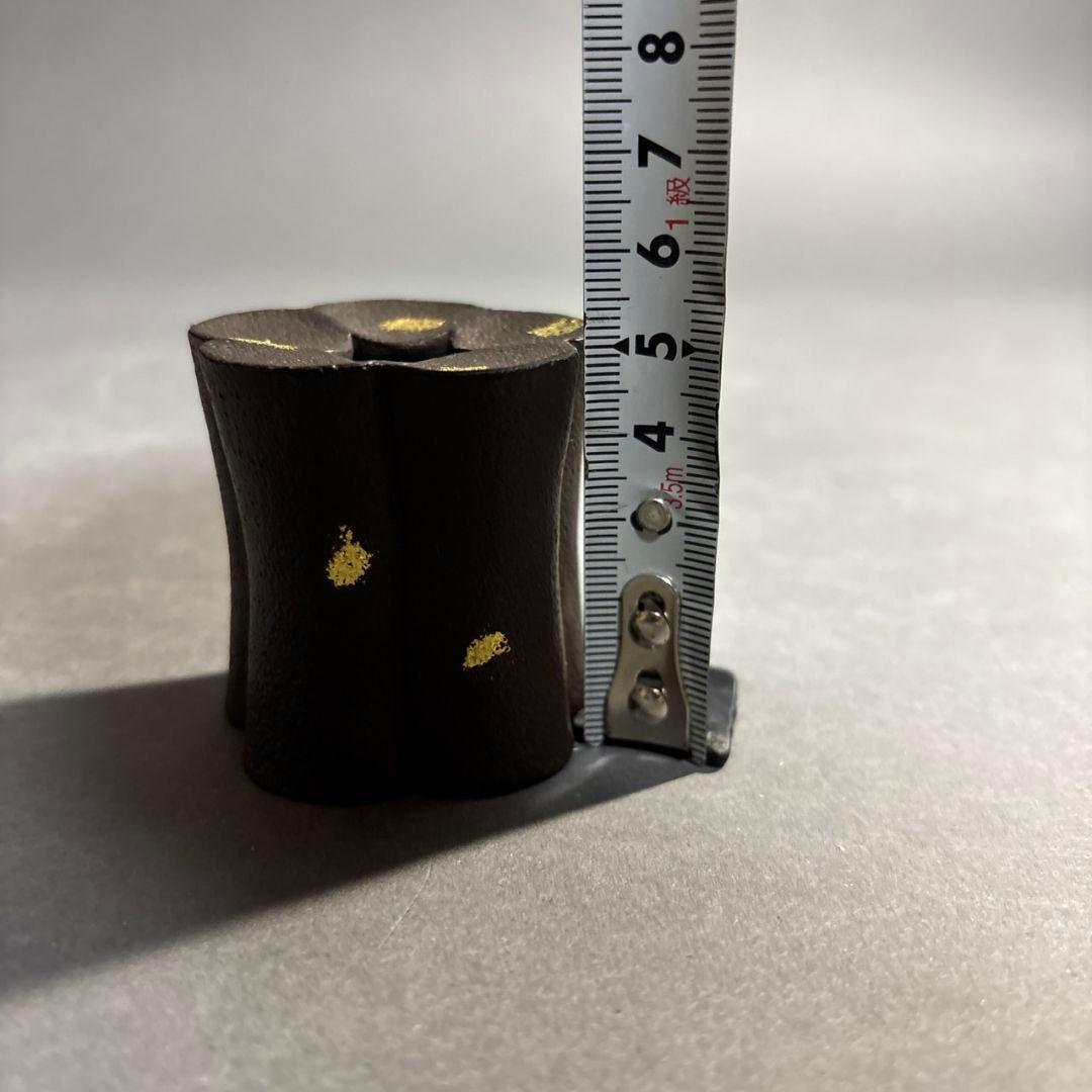 茶道具　十四代　宮崎寒雉　鉄塗金　此花　蓋置　共箱