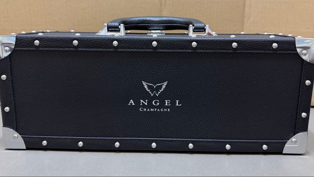 エンジェルシャンパン ブラック 750ml 箱付き①
