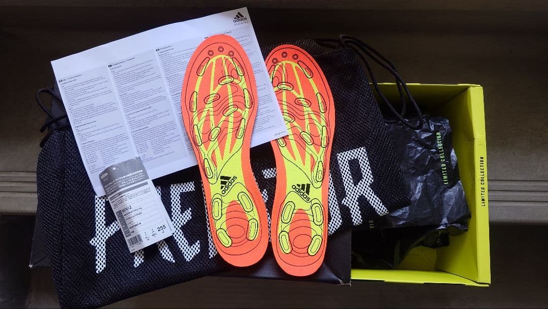 限定復刻品 adidas Predator Accelerator FG/AG