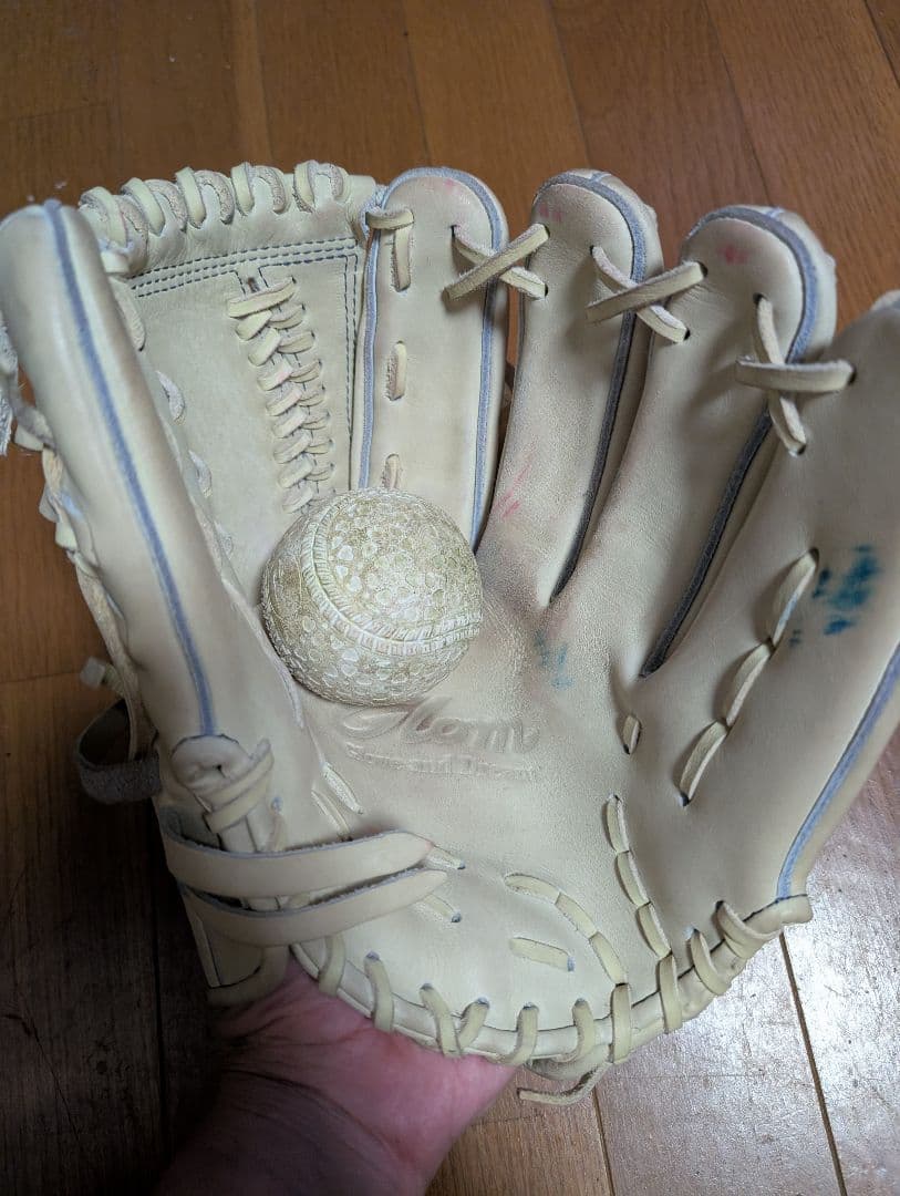 GLOM　グロム　軟式投手用グローブ　値下げ対応可能