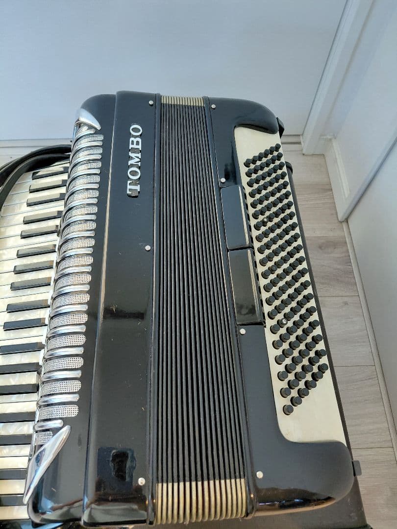 TOMBO トンボ GUERRINI 41鍵盤 120ベース アコーディオン