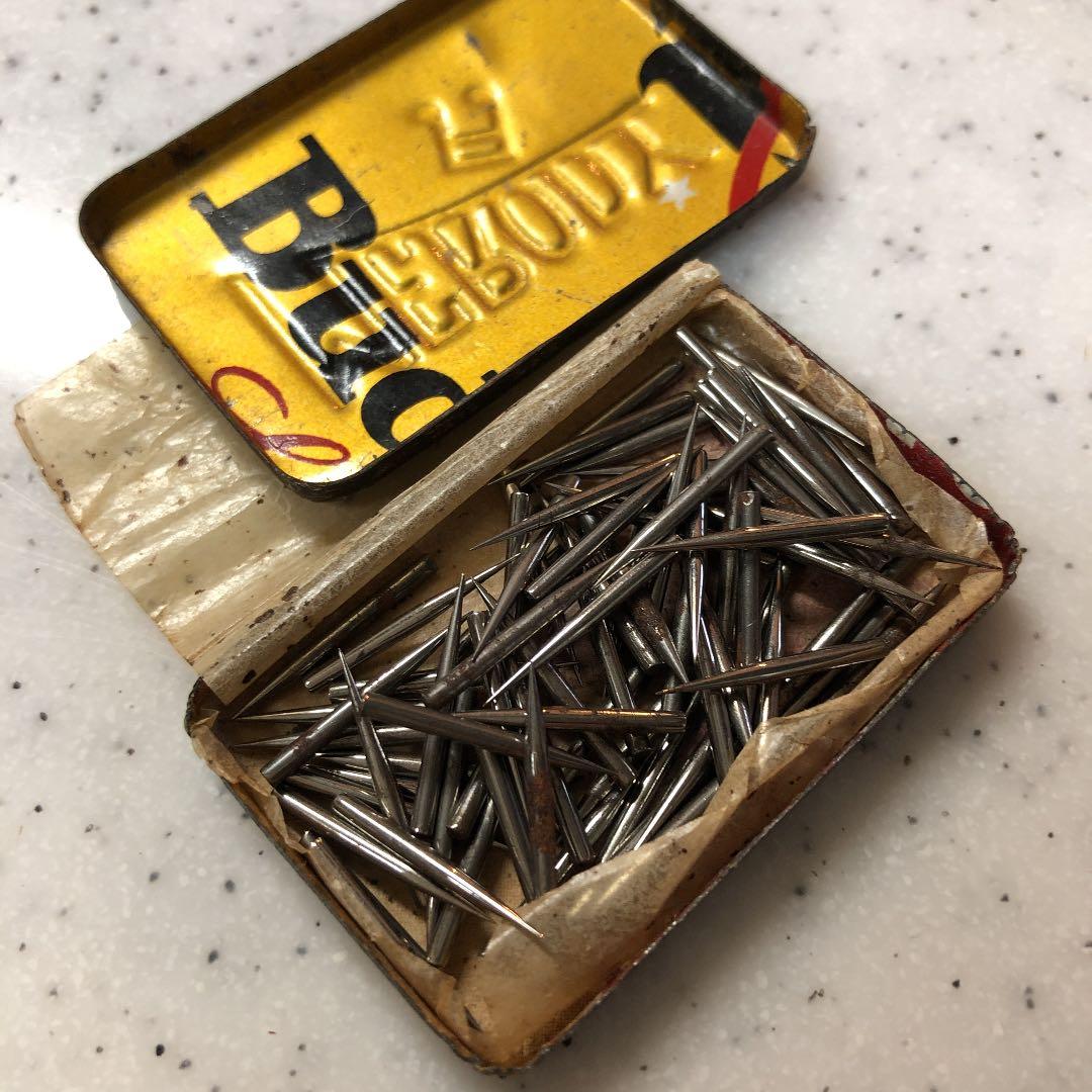 2缶セット 進駐軍廃材リサイクル Budweiser 缶 蓄音機 針