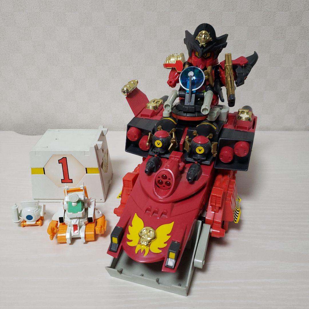 バンダイ元祖SDガンダム　コスモブレイザー　キャプテンレッド　ジャンク品