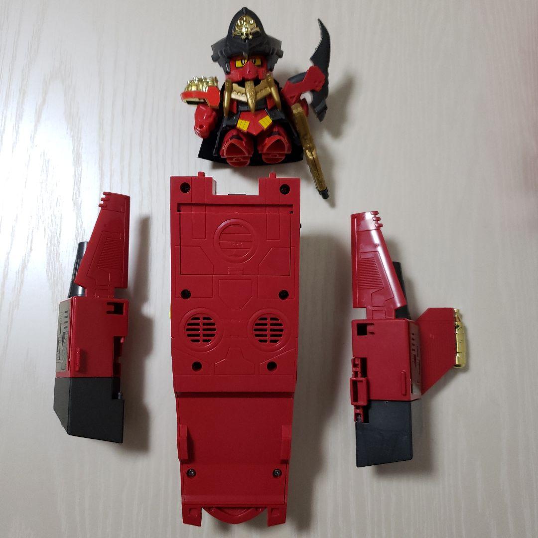 バンダイ元祖SDガンダム　コスモブレイザー　キャプテンレッド　ジャンク品