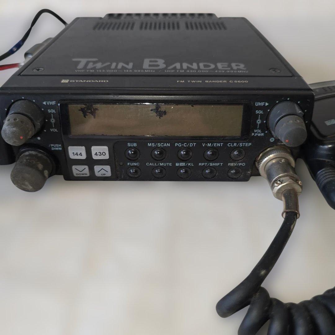 受信機 STANDARD FM Twin Bander C5600