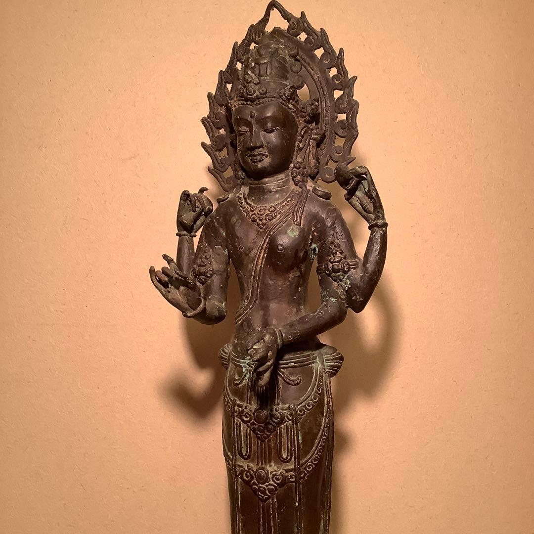 ガンダーラ仏「一面四臂菩薩」クシャーナ朝・マトゥラー美術・エローラ寺院・古銅特大