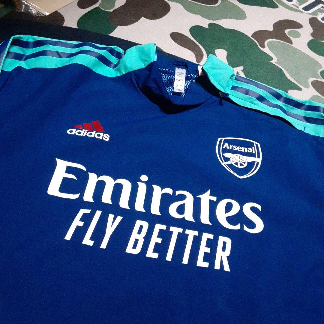新品未使用　アーセナル　プルオーバーシャツ長袖　アディダス製
