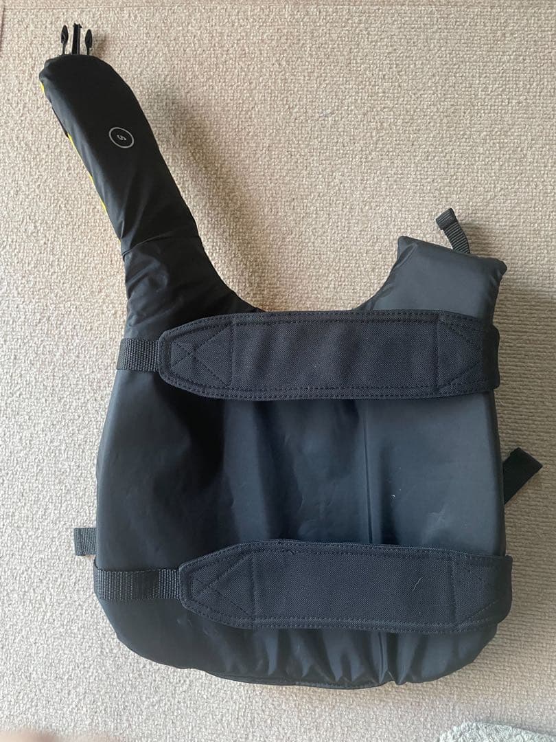 【極美品】犬用ライフジャケット　EZY DOG Sサイズ