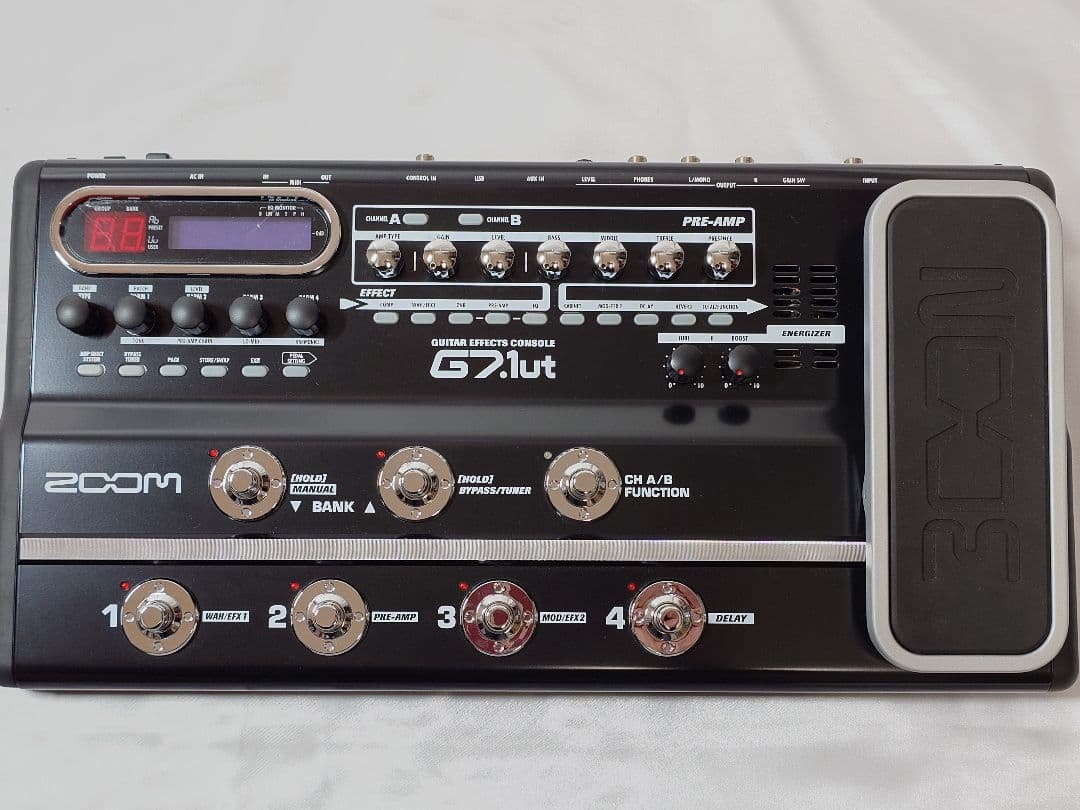 ZOOM G7.1ut ケース付き 真空管搭載 ズーム マルチエフェクター