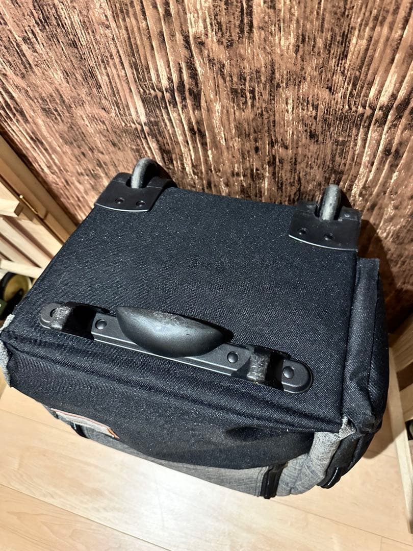 eb’s CONTAINER WHEEL & TOTE BAG