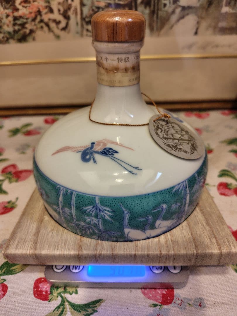 ニッカ　陶器　有田焼　色絵ボトル　ウイスキー　特級　ニッカウヰスキー