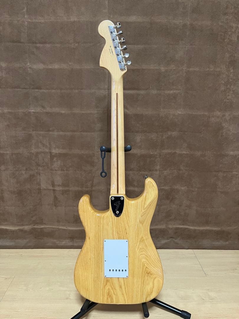 Fender Japanストラトキャスターアッシュボディash