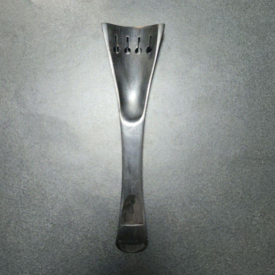 【新品】チェロ　ペグ　テールピース（アジャスター付き）　セット