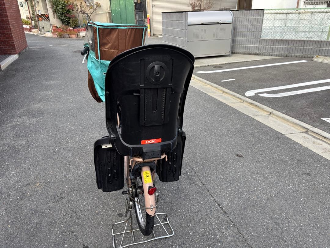 子乗せ自転車3人乗りベージュ シティサイクル チャイルドシート付き