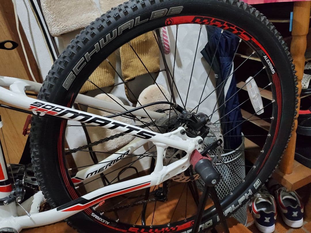 メりダ900 マウンテンバイク/ロードバイク 自転車