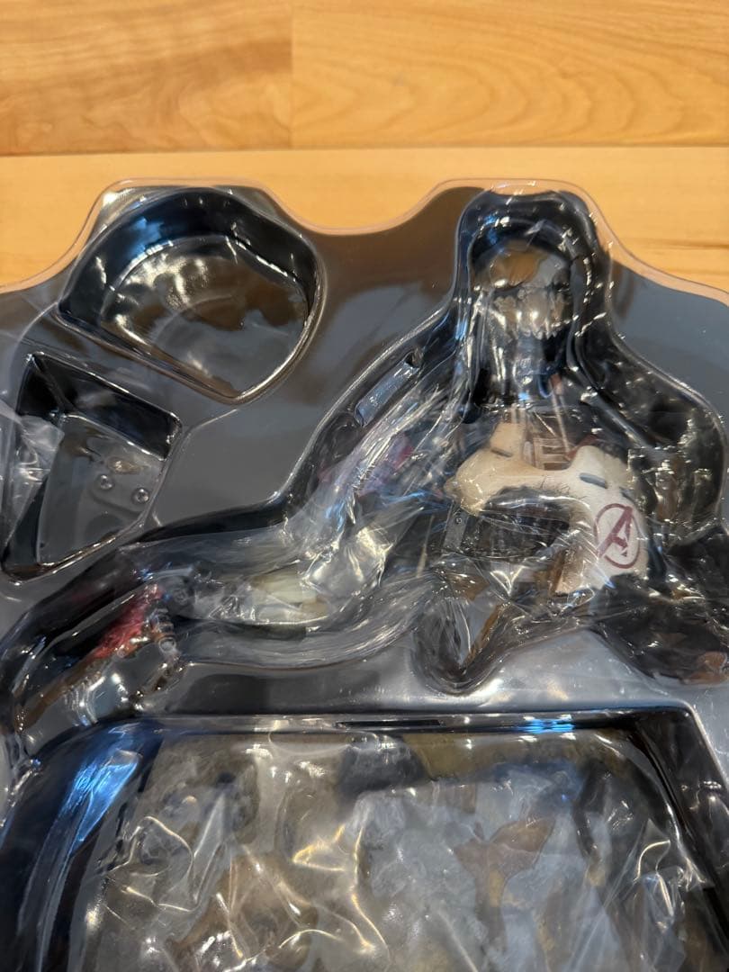 【美品】ホットトイズ アイアンマン マーク43（エイジ・オブ・ウルトロン）