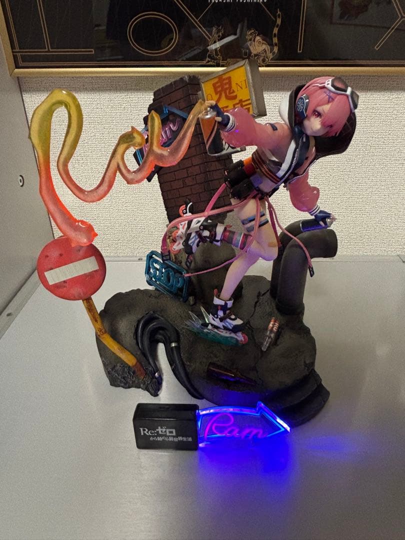 リゼロ　エミリア、ラム、レム　-Neon City Ver.-フィギュア