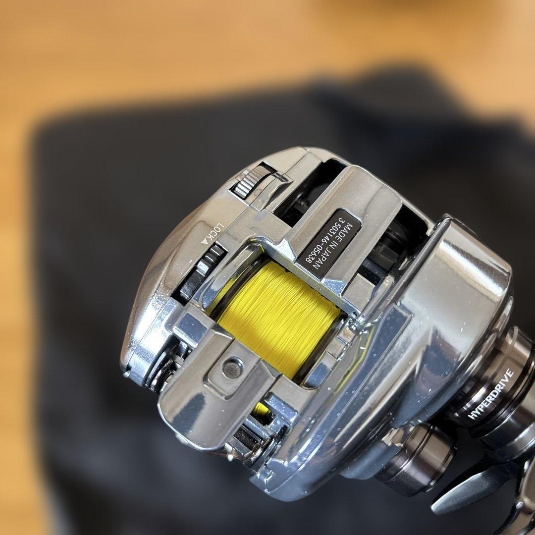 スティーズLIMITED CT SV TW 70XHLベイトリール