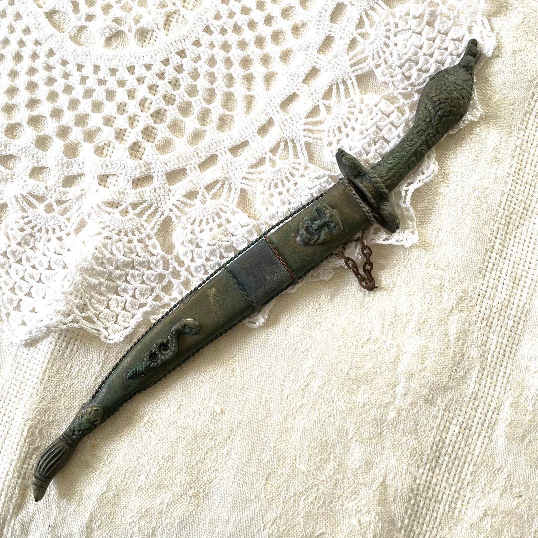 アンティーク　ペーパーナイフ　ナイフ　短剣　骨董　ギリシャ　錆　壁飾り