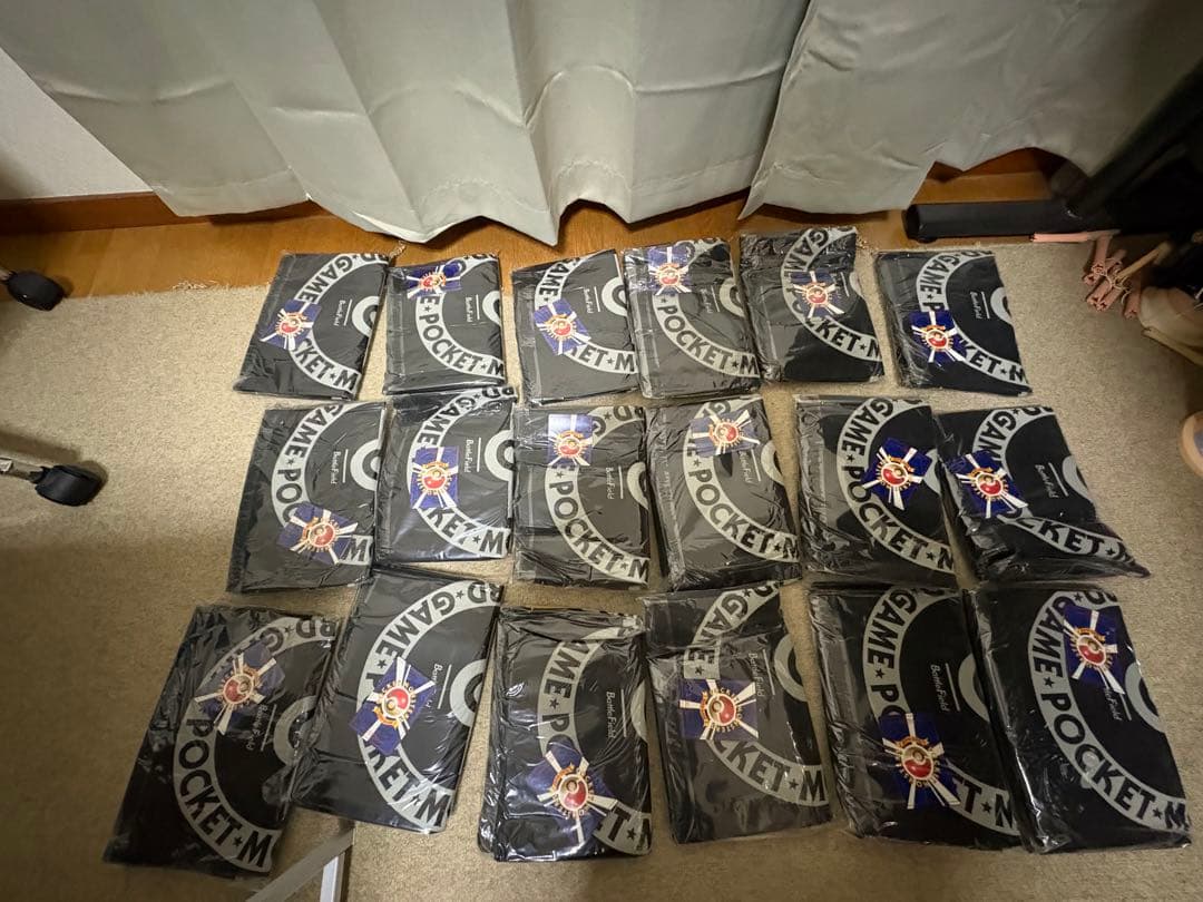 ポケモンカードゲーム 旧裏 公式プレイマット 黒 ブラック 未開封 18枚セット