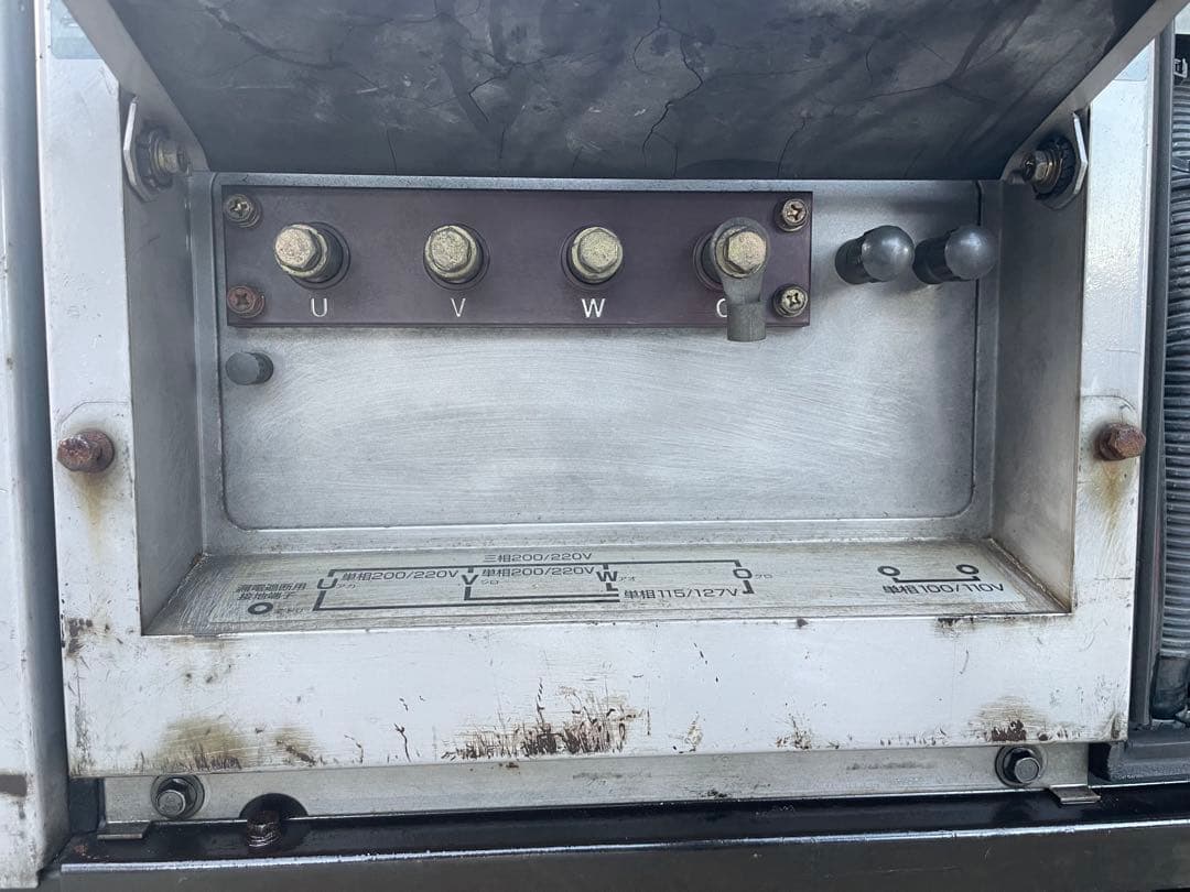 新ダイワ製 スーパーディーゼル溶接発電機 DGW310DMC