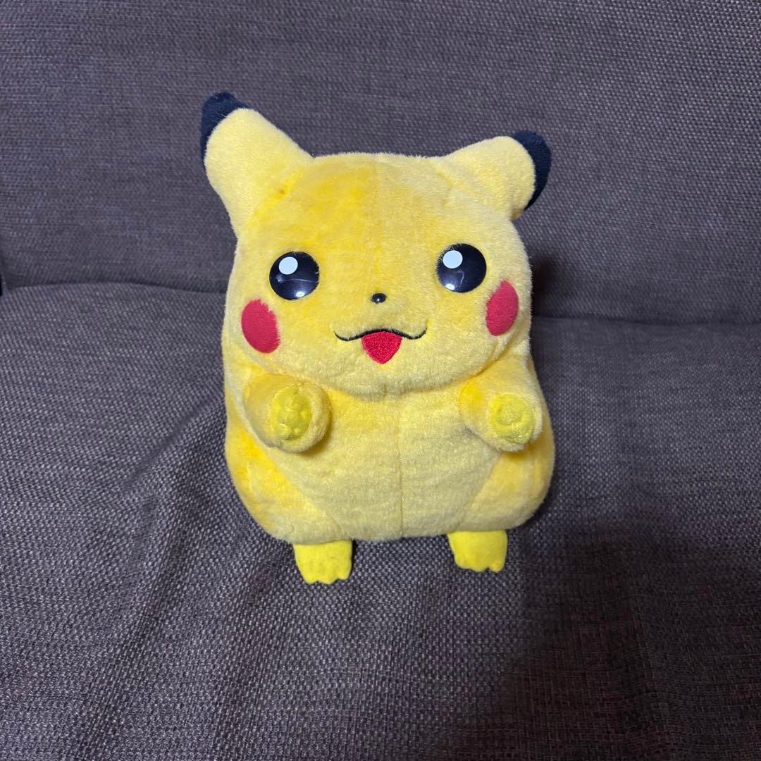 TOMY ピカチュウ 初期　ぬいぐるみ　おしゃべりピカチュウ2 動作確認済み