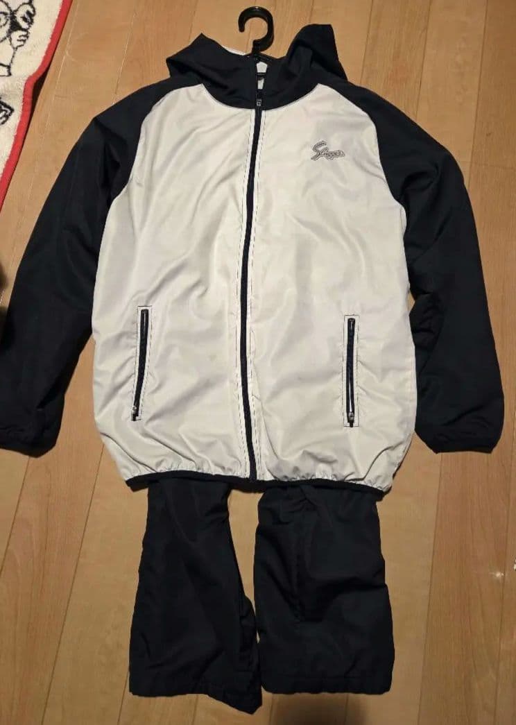 スラッガー　ウインドブレーカー上下　Lサイズ　黒白