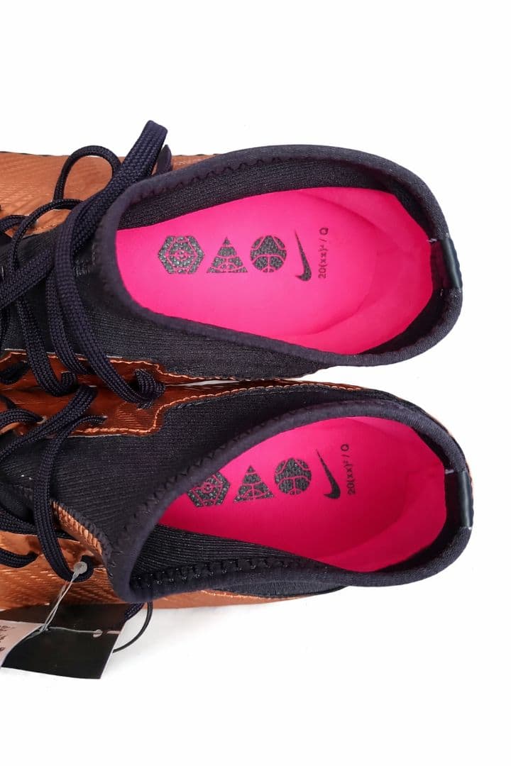 【新品・タグ付き】NIKE ズーム スーパーフライ 9 アカデミー