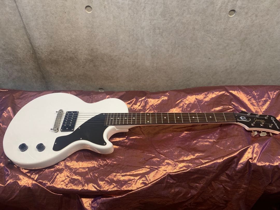 Epiphone レスポールジュニア ホワイト