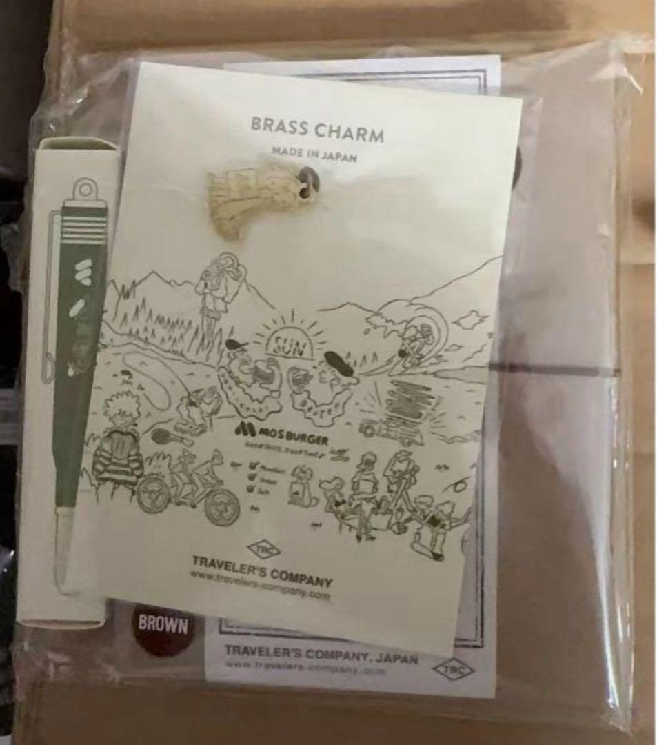 TRAVELER’ S notebookモスバーガー50thアニバーサリーセット