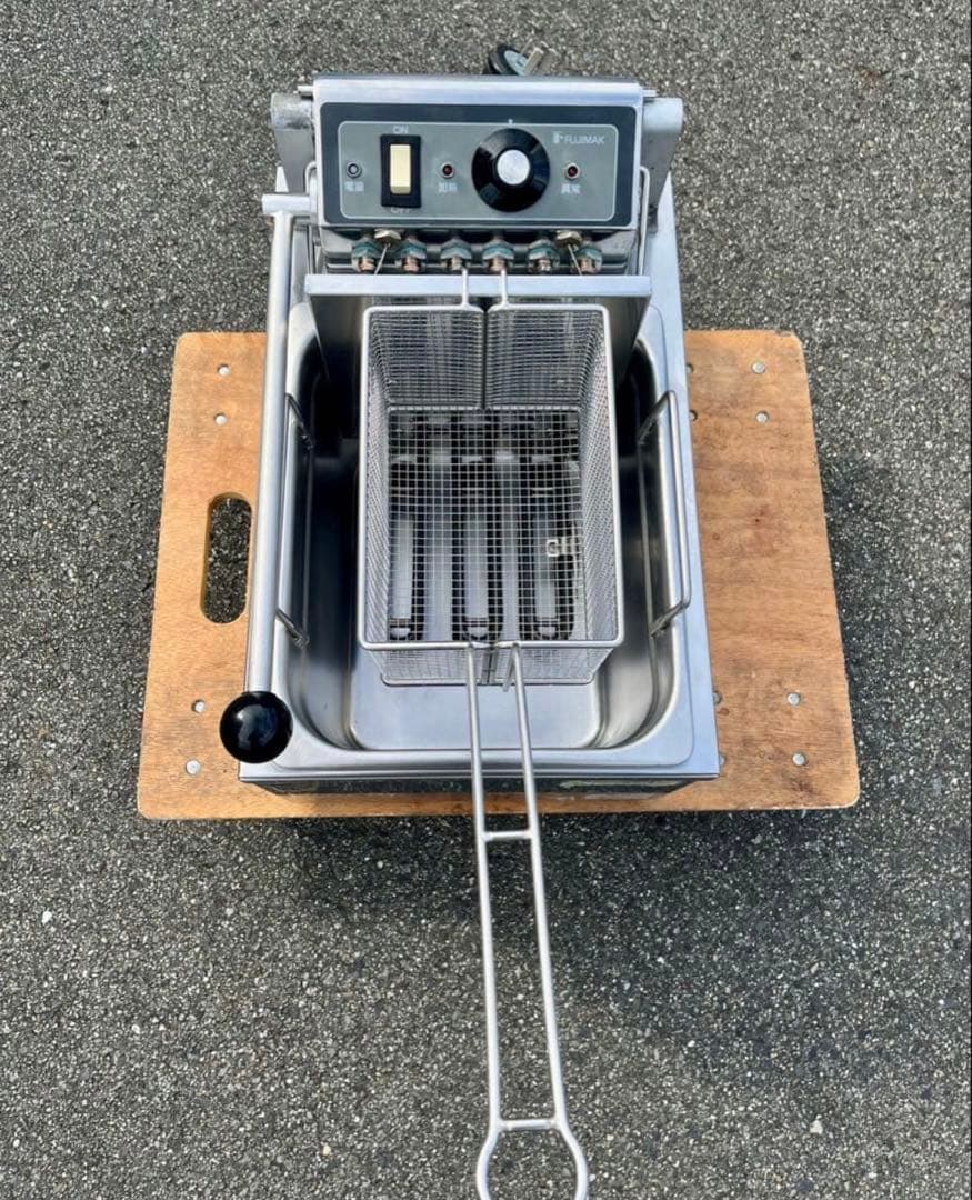 【フジマック】業務用 卓上電気フライヤー 3相200V 8リットル