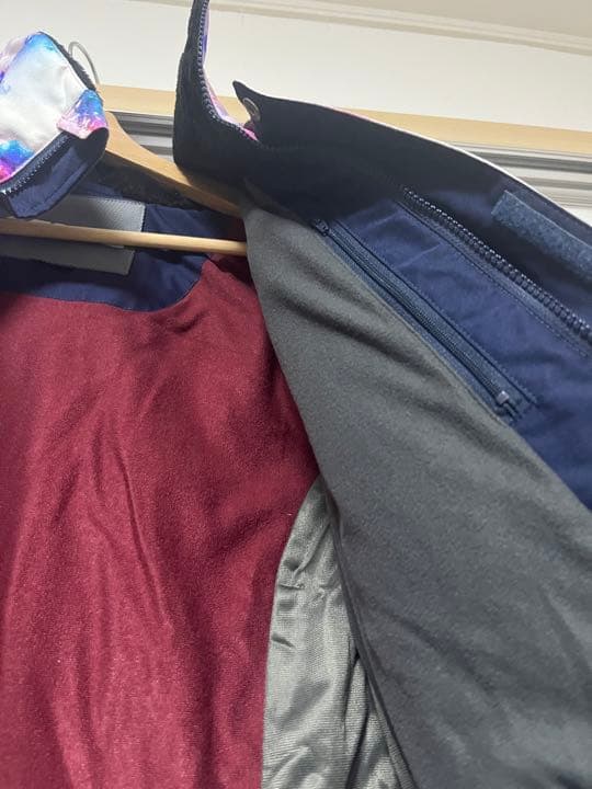 ESTIVO スノーボードウェア