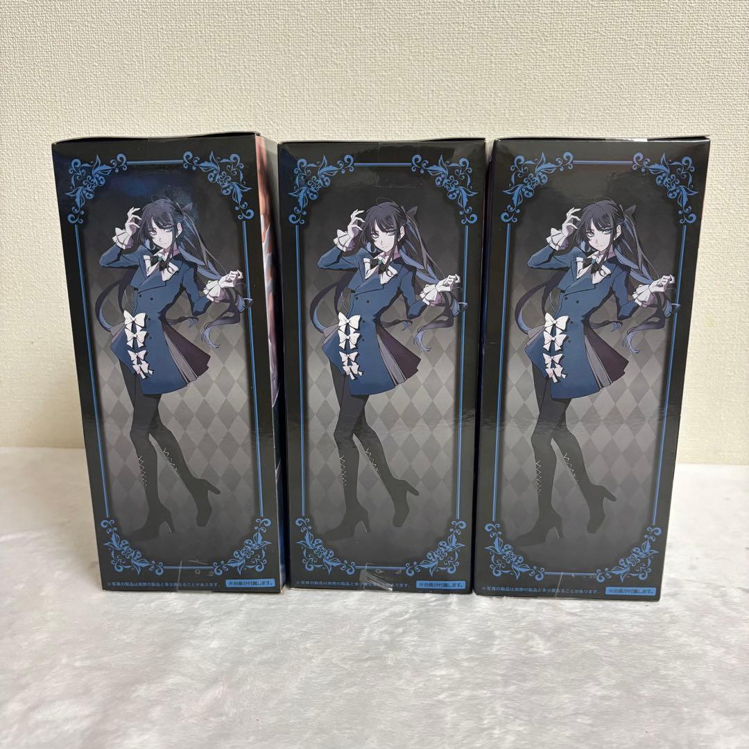 Ado　フィギュア　　Winter ver. ３個セット