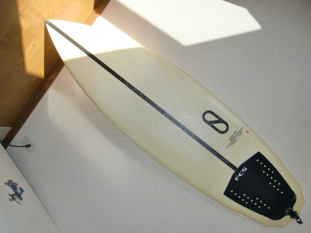 FIREWIRE SCI-FI ファイヤーワイヤー　５’９　tサーフィン