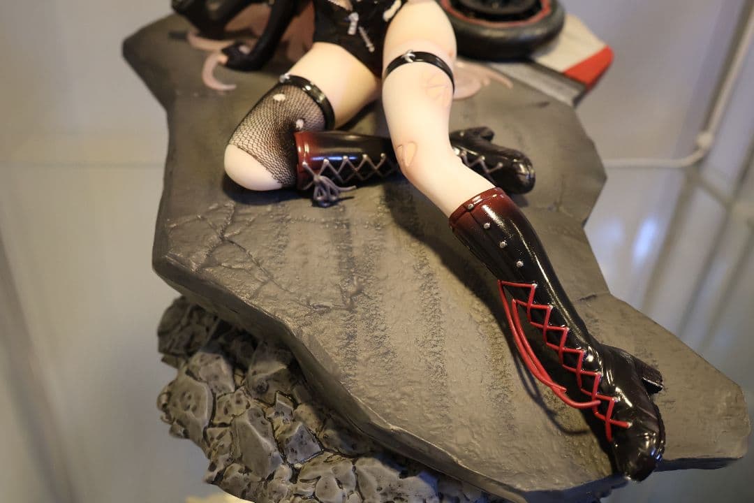 ドルフロ UKM-2000 疾風迅雷 重傷 Ver 渋谷スクランブル フィギュア