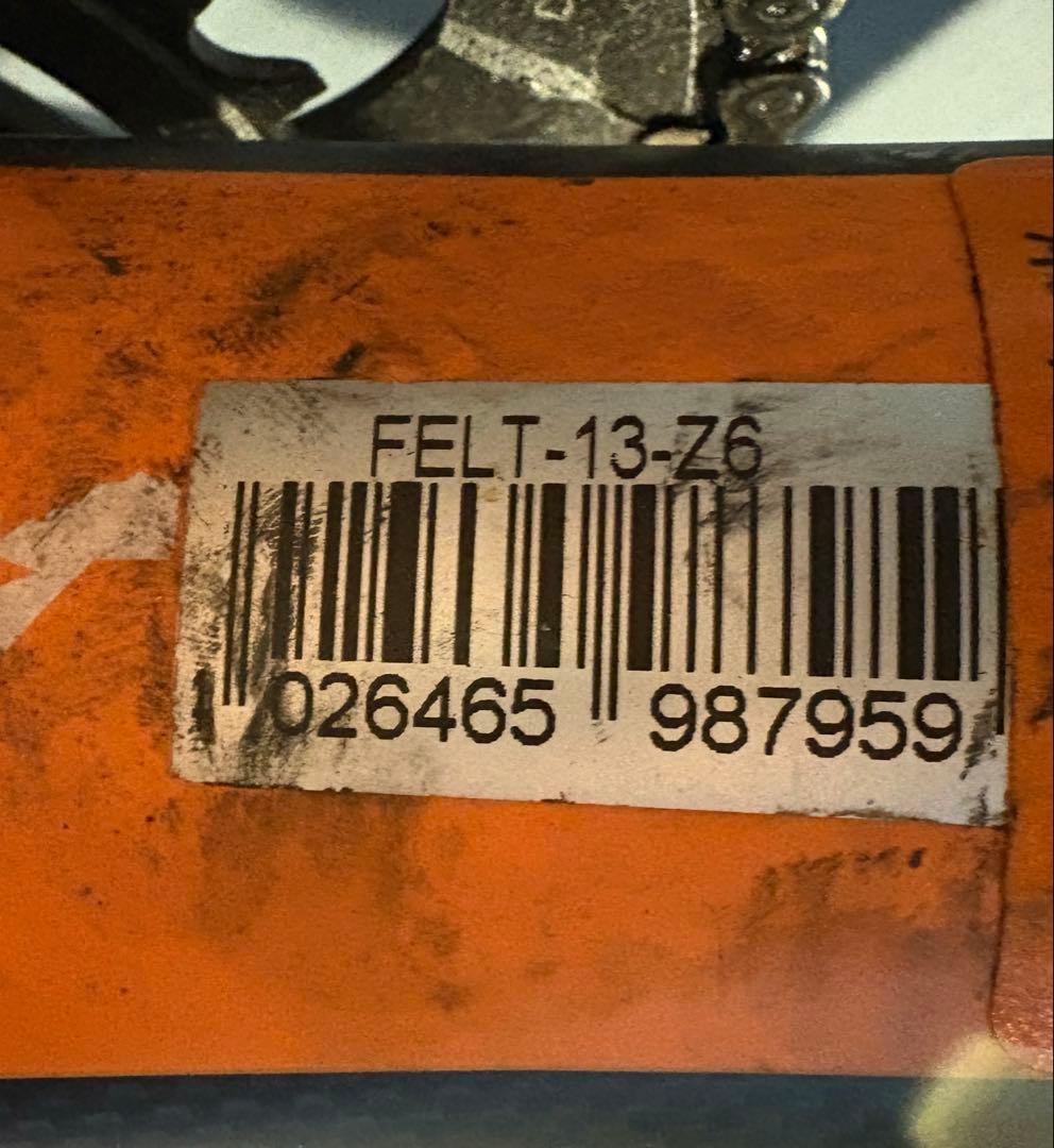 FELT ロードバイク カーボンフレーム 黒・オレンジ