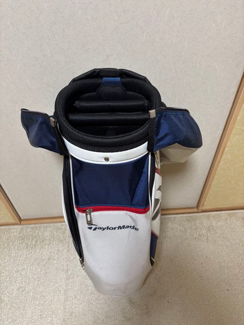 TaylorMade ゴルフ　キャディバッグ ホワイト/レッド