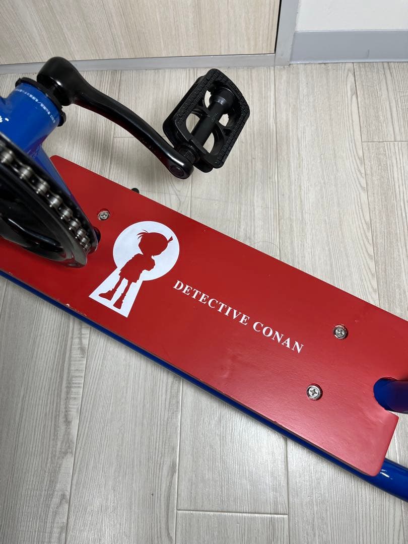 名探偵コナン　スケーターバイク　限定品
