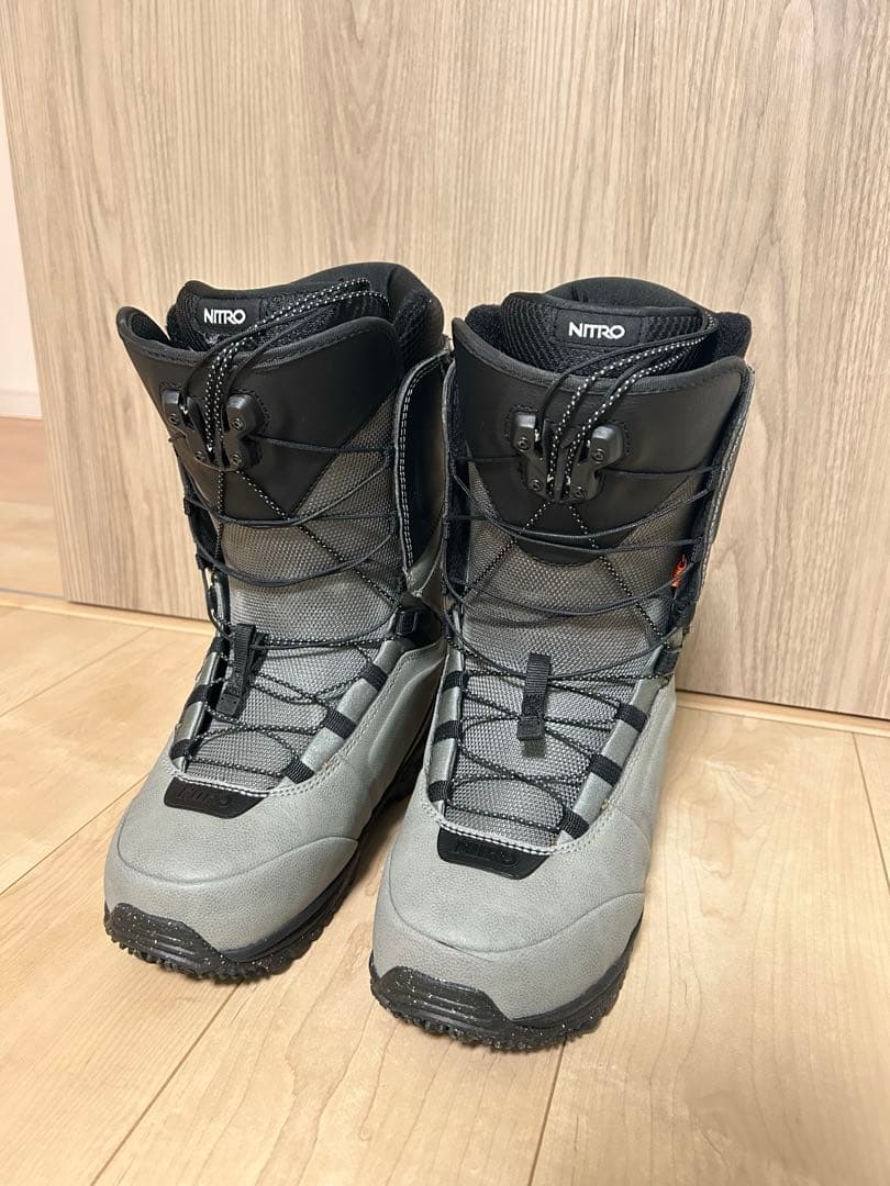 NITRO スノーボードブーツ グレー