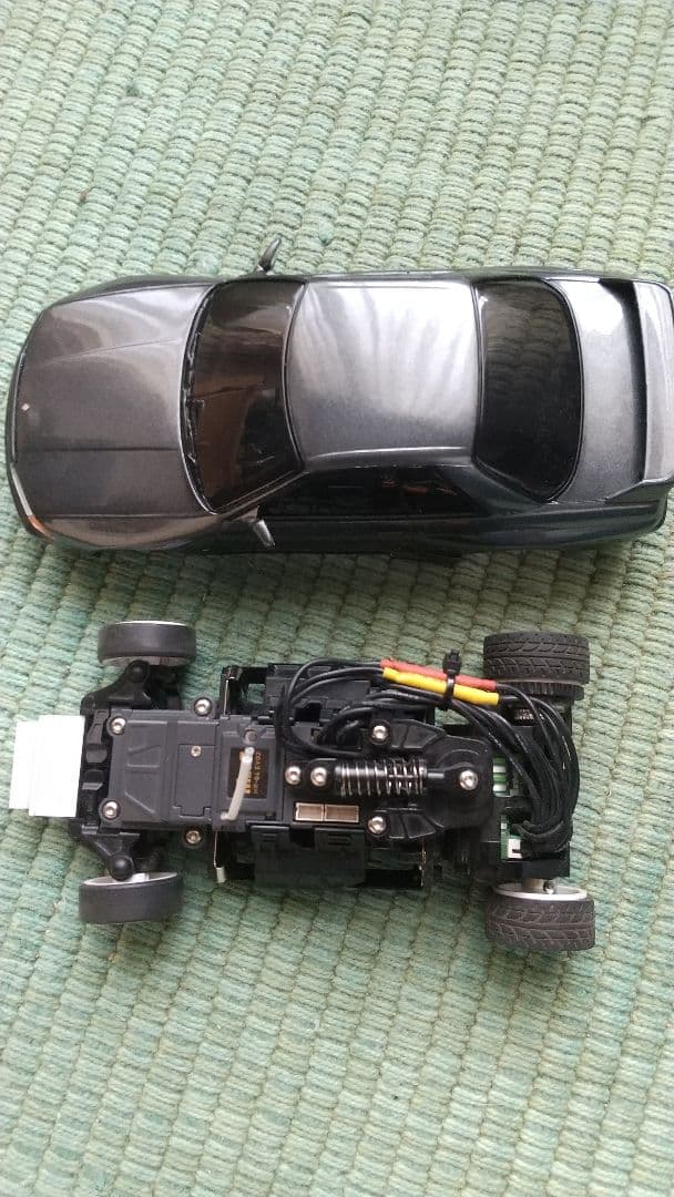 Kyosho ミニッツMR04-EVO2(緑モーター)